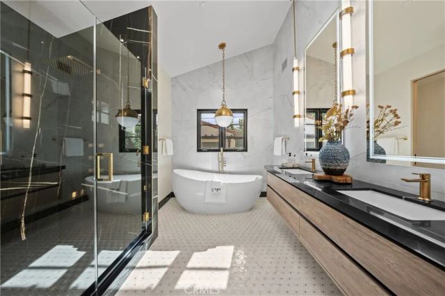 2460 Cumberland, San Marino, CA 91108