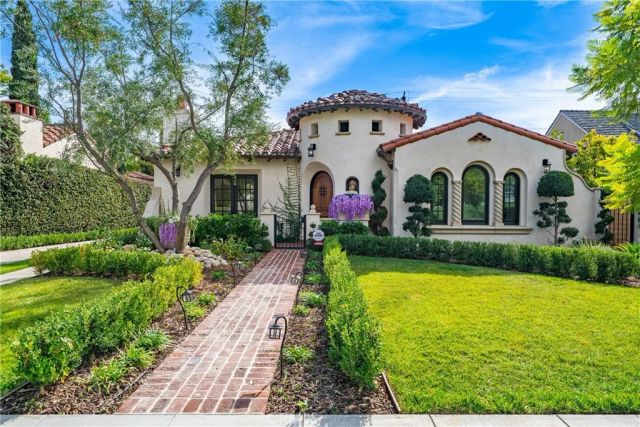 2460 Cumberland, San Marino, CA 91108