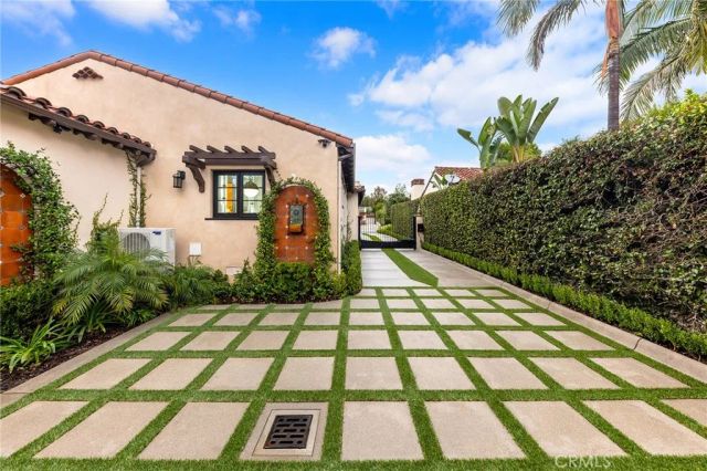 2460 Cumberland, San Marino, CA 91108