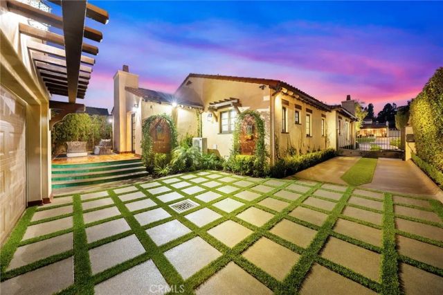 2460 Cumberland, San Marino, CA 91108