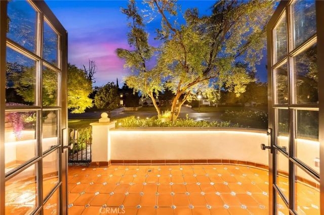 2460 Cumberland, San Marino, CA 91108