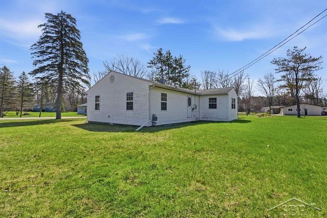 60 S Birchcrest Drive, Homer Twp, MI 48640