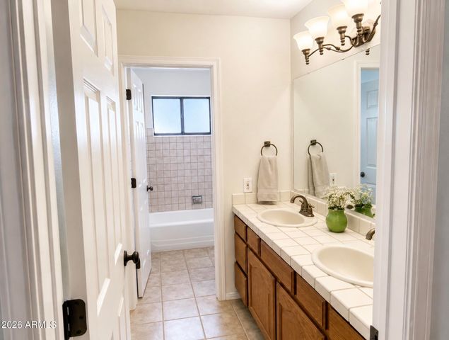 7026 E SUNNYSIDE Drive, Scottsdale, AZ 85254