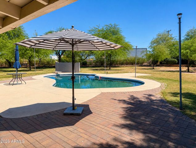 7026 E SUNNYSIDE Drive, Scottsdale, AZ 85254