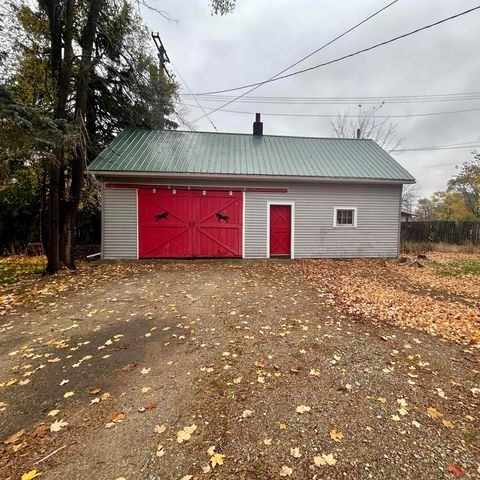 219 Ellis Street, Caro, MI 48723