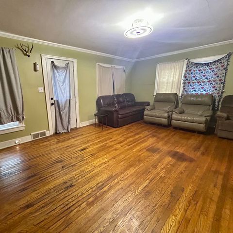 219 Ellis Street, Caro, MI 48723