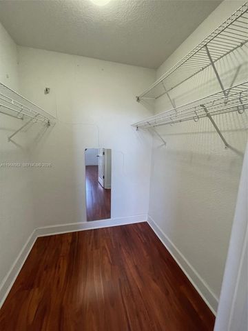 401 69 Street 411, Miami Beach, FL 33141
