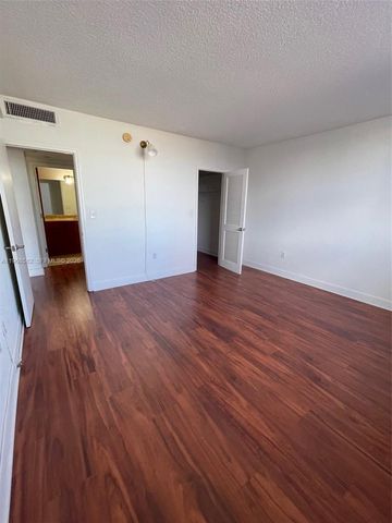 401 69 Street 411, Miami Beach, FL 33141