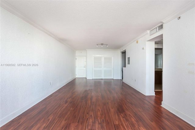 401 69 Street 411, Miami Beach, FL 33141