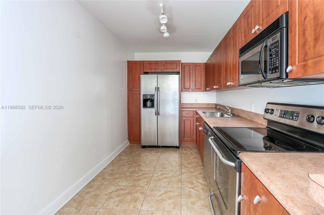 401 69 Street 411, Miami Beach, FL 33141