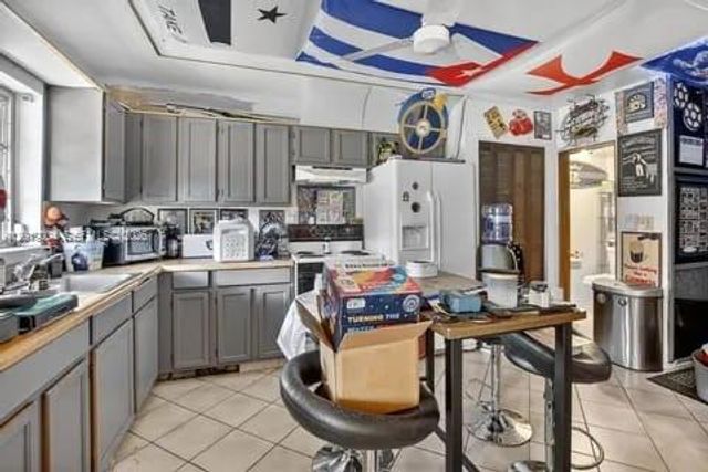 2619 Arthur St 3, Hollywood, FL 33020