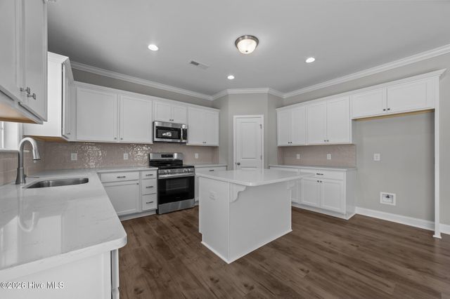 878 Lendy Drive, Greenville, NC 27858