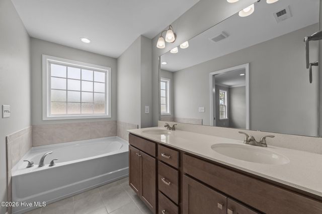 878 Lendy Drive, Greenville, NC 27858