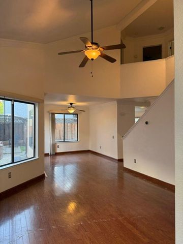 960 Buckskin Ter, Brentwood, CA 94513