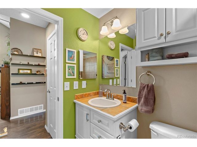11797 E Cedar Ave, Aurora, CO 80012