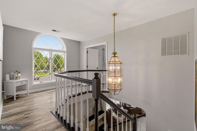 1727 PEARTREE LN, Crofton, MD 21114