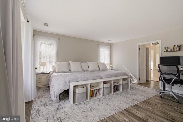 1727 PEARTREE LN, Crofton, MD 21114