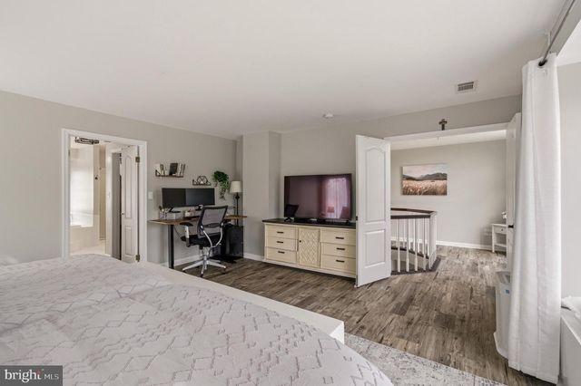 1727 PEARTREE LN, Crofton, MD 21114