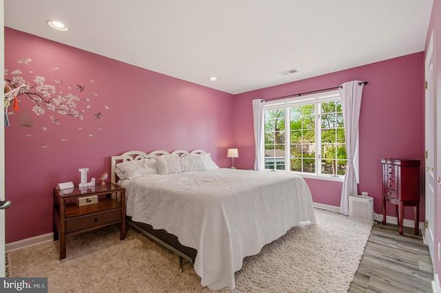 1727 PEARTREE LN, Crofton, MD 21114