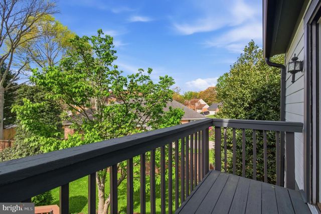 1727 PEARTREE LN, Crofton, MD 21114
