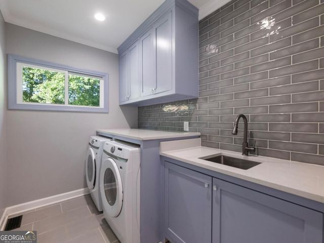 1229 Gate Post Lane, Lawrenceville, GA 30044