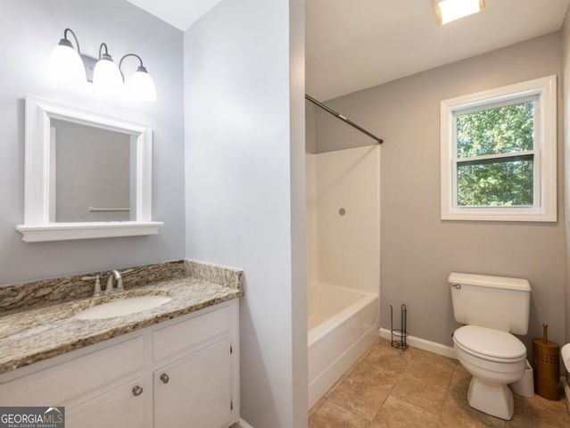 1229 Gate Post Lane, Lawrenceville, GA 30044