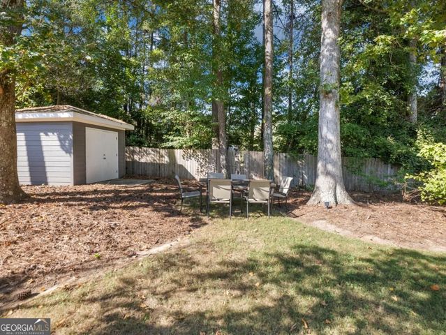 1229 Gate Post Lane, Lawrenceville, GA 30044