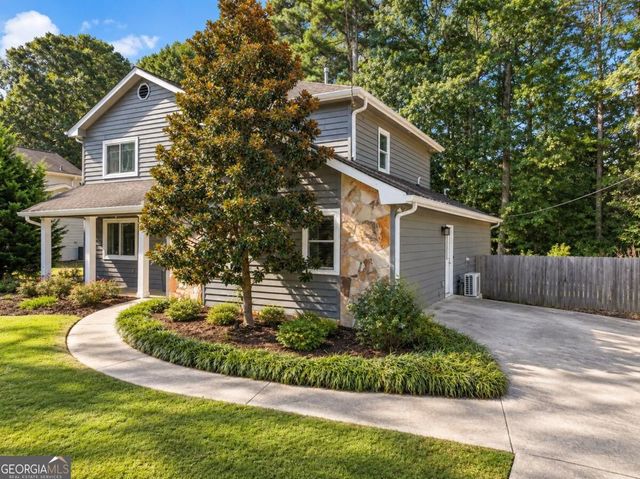 1229 Gate Post Lane, Lawrenceville, GA 30044