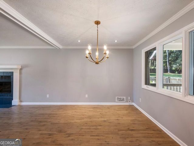 1229 Gate Post Lane, Lawrenceville, GA 30044