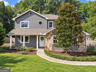 1229 Gate Post Lane, Lawrenceville, GA 30044