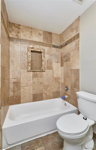 2808 Annapolis Avenue, Overland, MO 63114