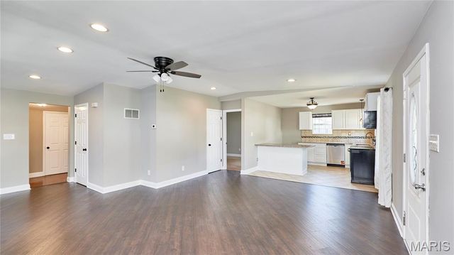 2808 Annapolis Avenue, Overland, MO 63114