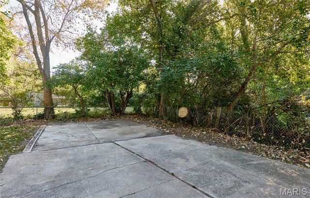 2808 Annapolis Avenue, Overland, MO 63114