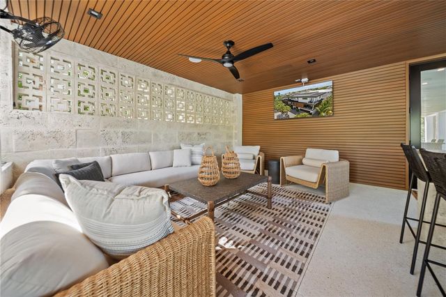 411 PALM AVENUE, Anna Maria, FL 34216
