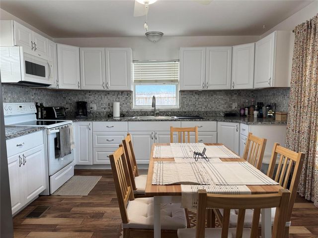 135 CARROLL STREET, Clermont, FL 34711