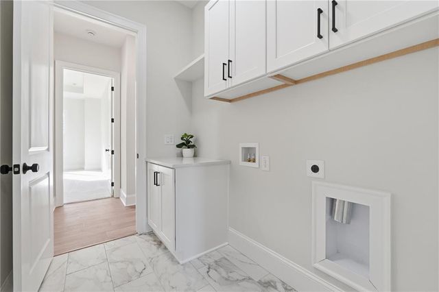 158 PALISADE Drive, Rydal, GA 30171