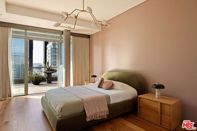 1155 S Grand Avenue Ph2204, Los Angeles, CA 90015