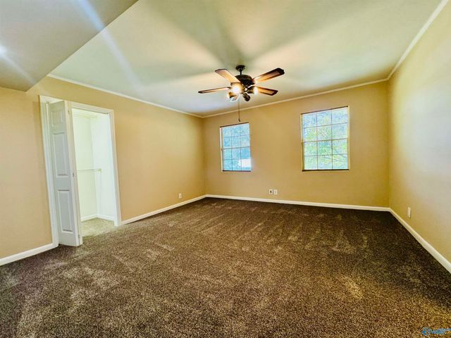 409 Sobotka Street SW, Hartselle, AL 35640