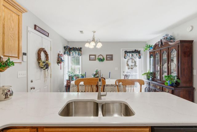 112 Fox Chase, Danville, KY 40422