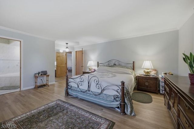 113 Barchester Way, Westfield Town, NJ 07090