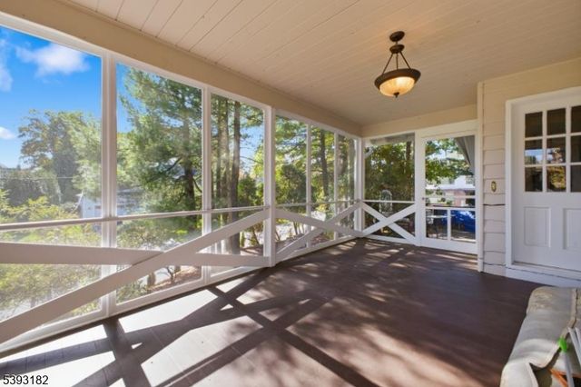 113 Barchester Way, Westfield Town, NJ 07090