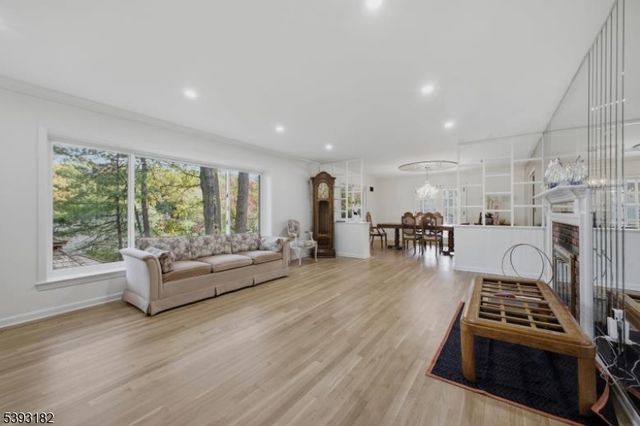 113 Barchester Way, Westfield Town, NJ 07090