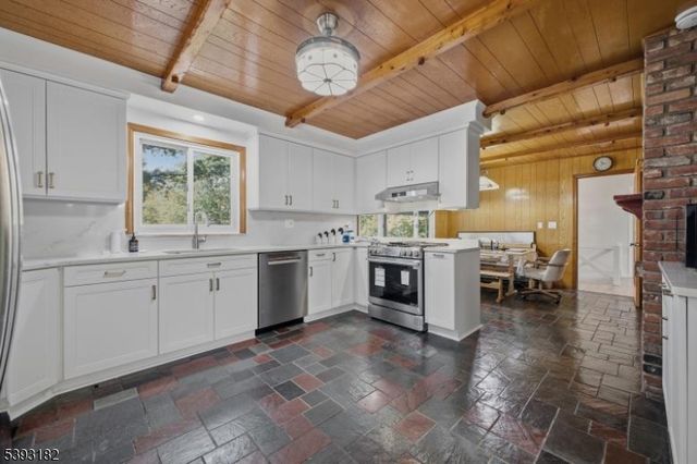 113 Barchester Way, Westfield Town, NJ 07090