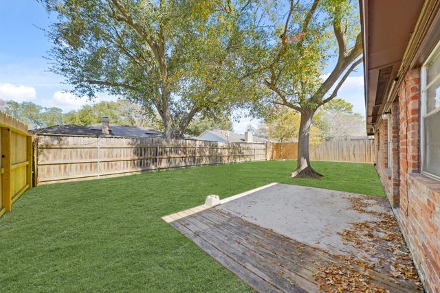 16518 Dounreay Drive, Houston, TX 77084