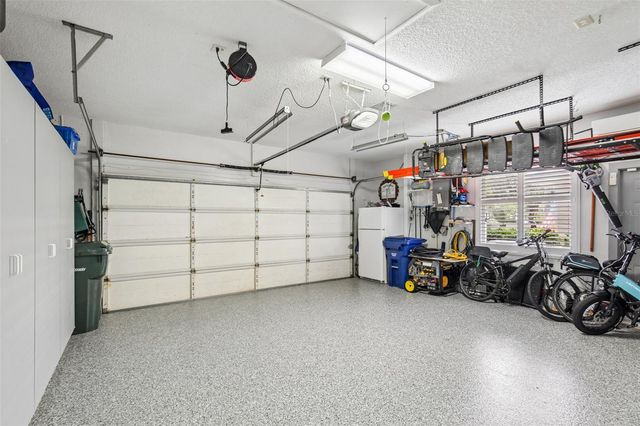 667 CROSSFIELD CIRCLE 1, Venice, FL 34293