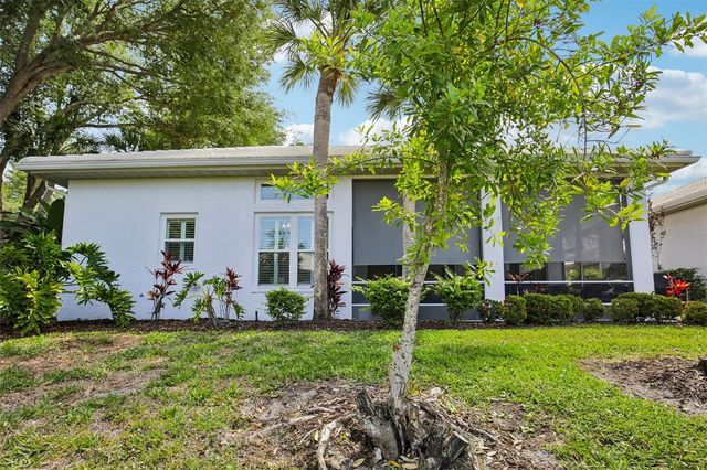 667 CROSSFIELD CIRCLE 1, Venice, FL 34293
