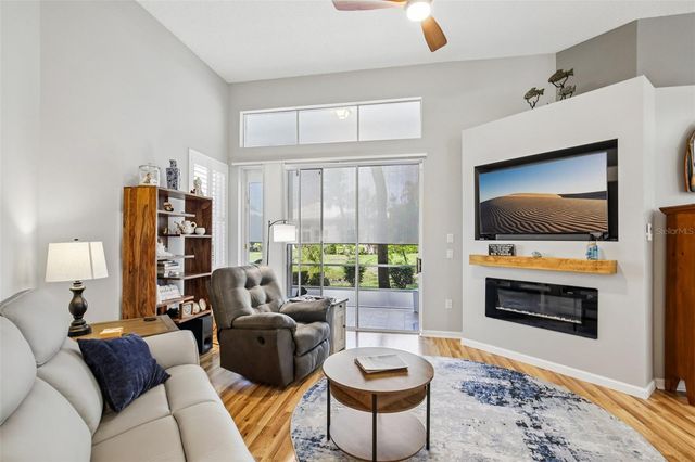 667 CROSSFIELD CIRCLE 1, Venice, FL 34293