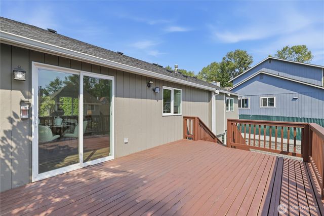1228 223rd Street SW, Bothell, WA 98021