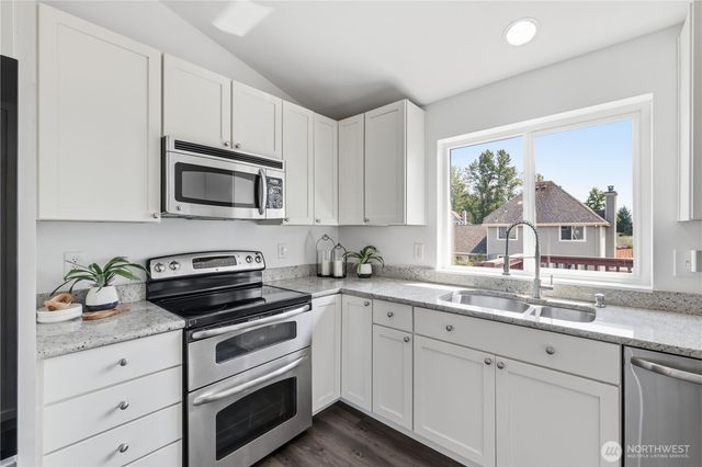 1228 223rd Street SW, Bothell, WA 98021