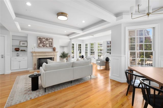 30 South Angell Street 2, Providence, RI 02906